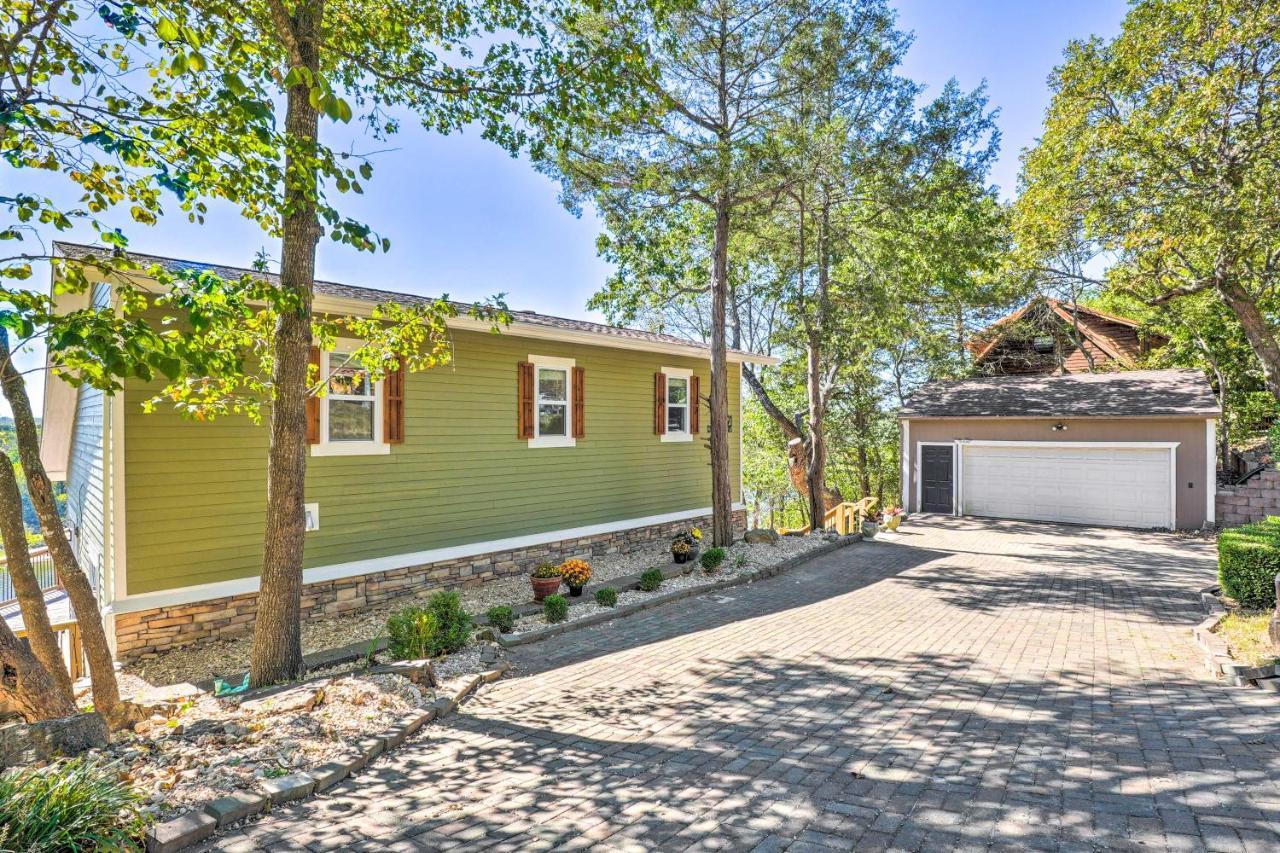 הוילה Colorful Golden Getaway With Panoramic Views! מראה חיצוני תמונה